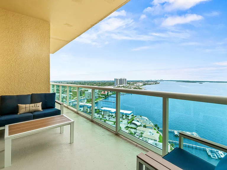 2650 Lake Shore Dr #2403 — Photo 27
