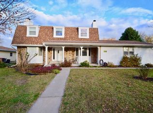 6112 S 25th St, Lincoln, NE 68512