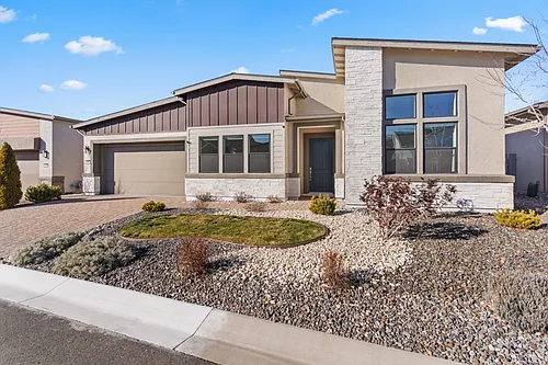 2221 Paint Horse Dr Photo 1