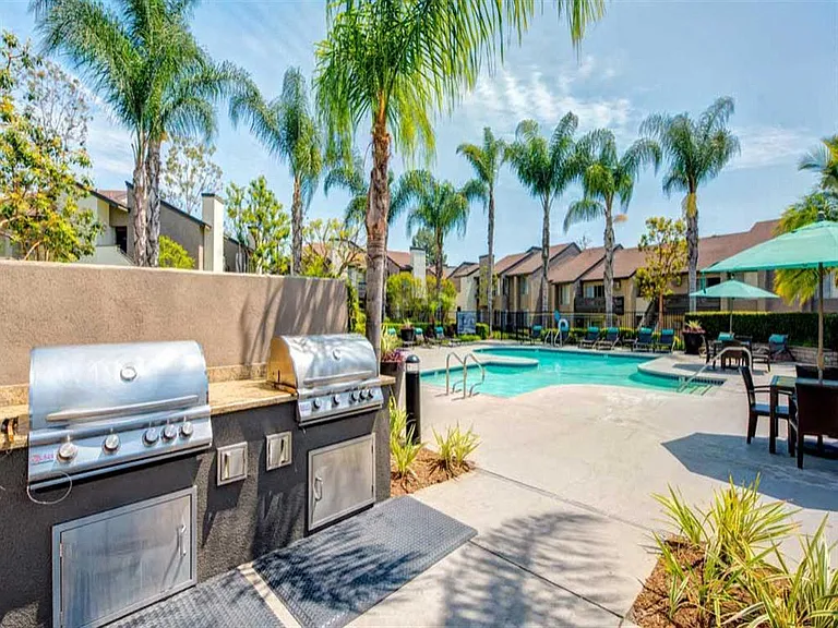 Sofi Laguna Hills — Photo 8