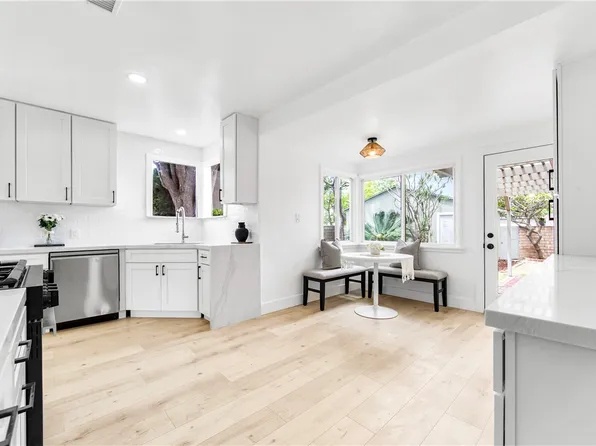 3719 N Greenbrier Rd, Long Beach, CA 90808