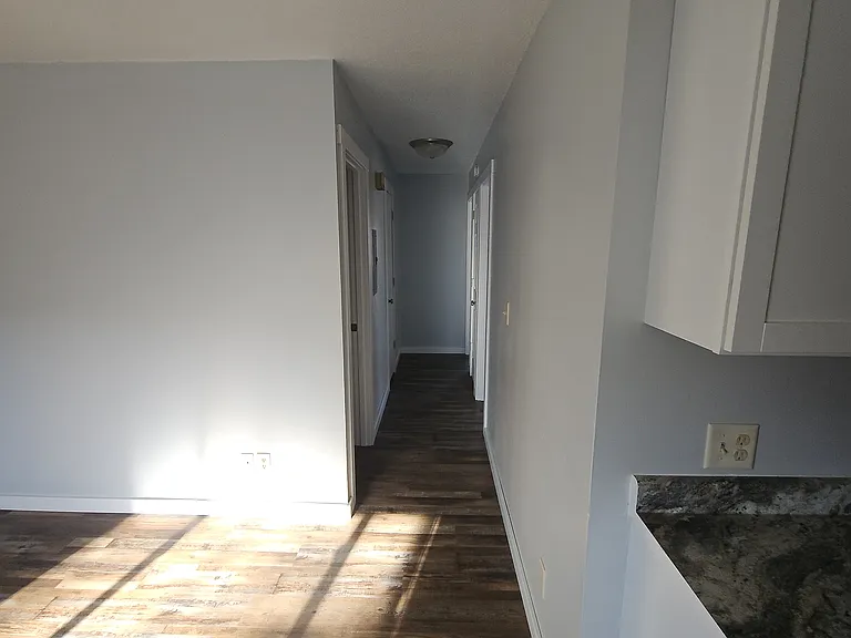 425 10th St N #5 — Photo 3