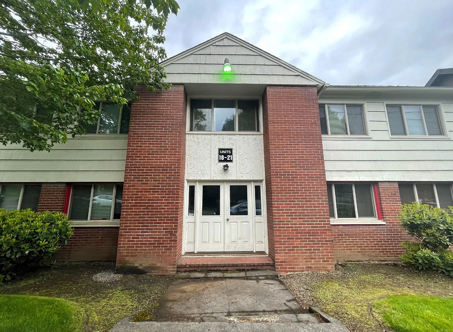 Orchard Park — Photo 3