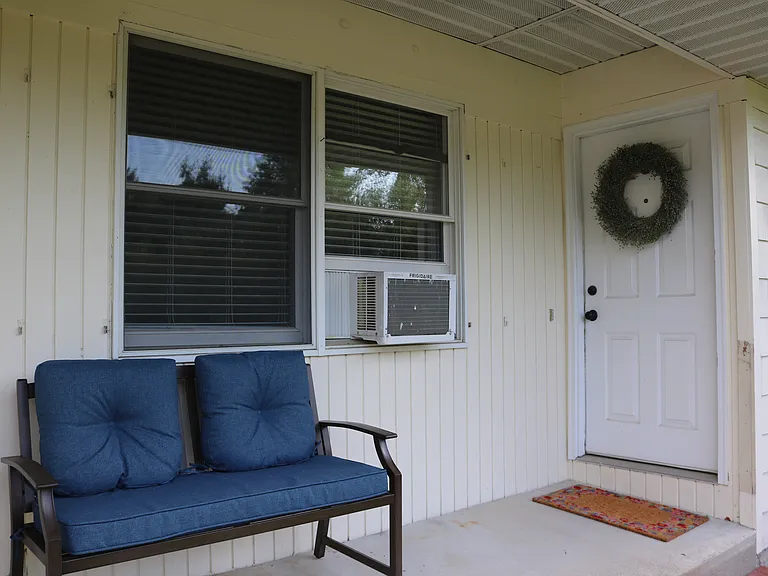 56-12 Park View Ct #B — Photo 4