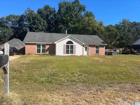 272 Old Orchard Rd, Deatsville, AL 36022