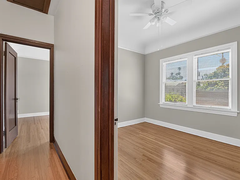 2922 E Broadway #2922 — Photo 21