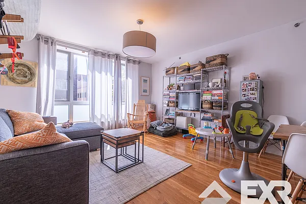 Rented by EXR | media 1