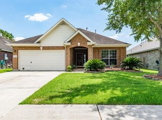 2538 Bay Hill Dr, Baytown, TX 77523