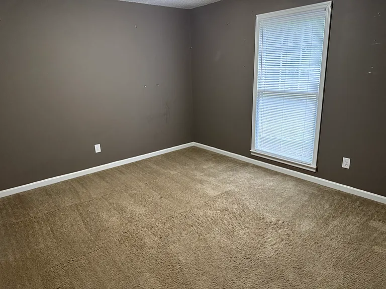 342 Ruby Richardson Dr — Photo 2