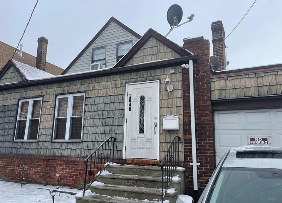 1st image of 2046 E Saint George Ave