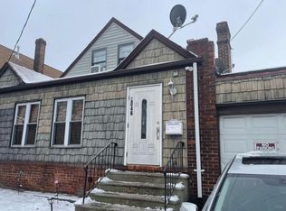 2046 E Saint George Ave, Linden, NJ 07036