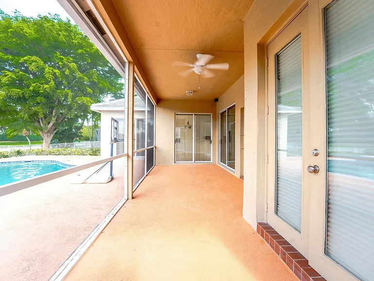 12630 Torbay Dr — Photo 33