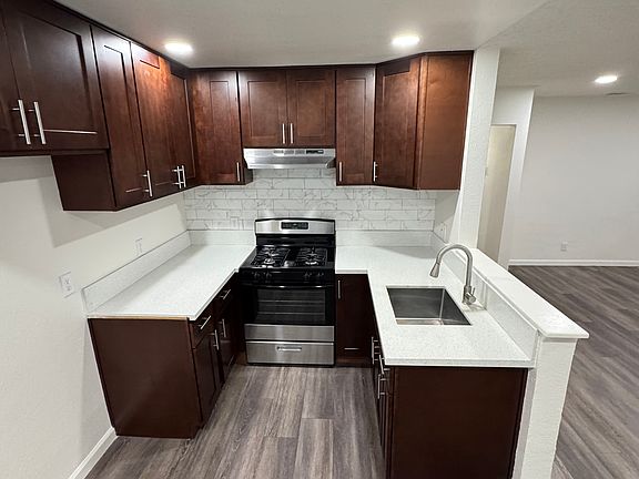 2nd image of 1151 W 9th St APT D