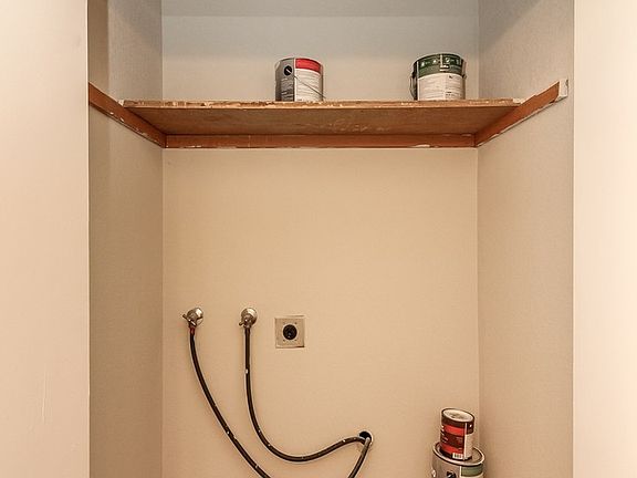 4th image of 4412 NW Wedgewood Ln APT 14