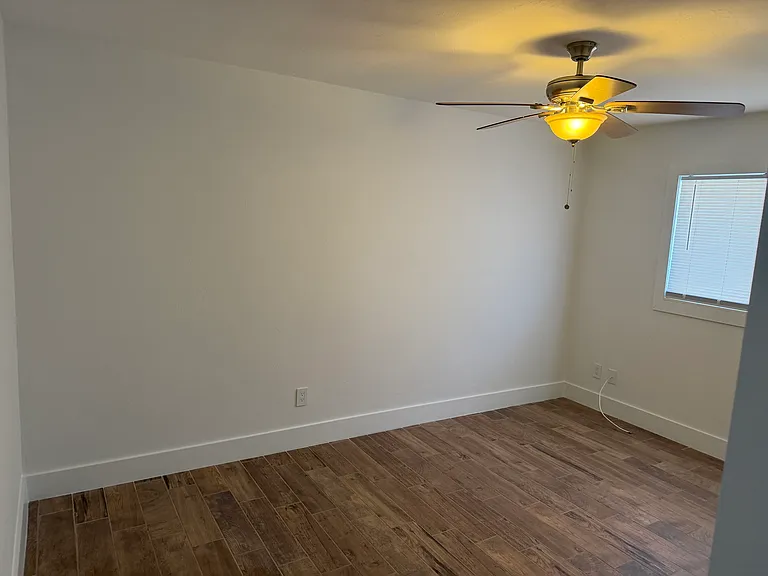 4509 SW Santa Barbara Pl — Photo 16