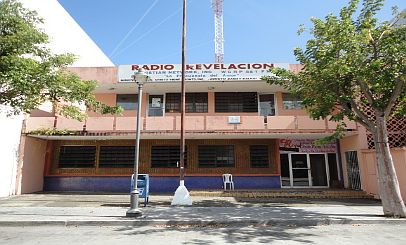 1st image of 6 Calle Derkes