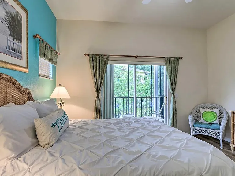 205 Lucaya Loop — Photo 9