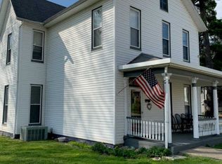 443 Manchester St, Aurora, IN 47001