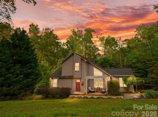 138 Uwharrie Ct, Mount Gilead, NC 27306