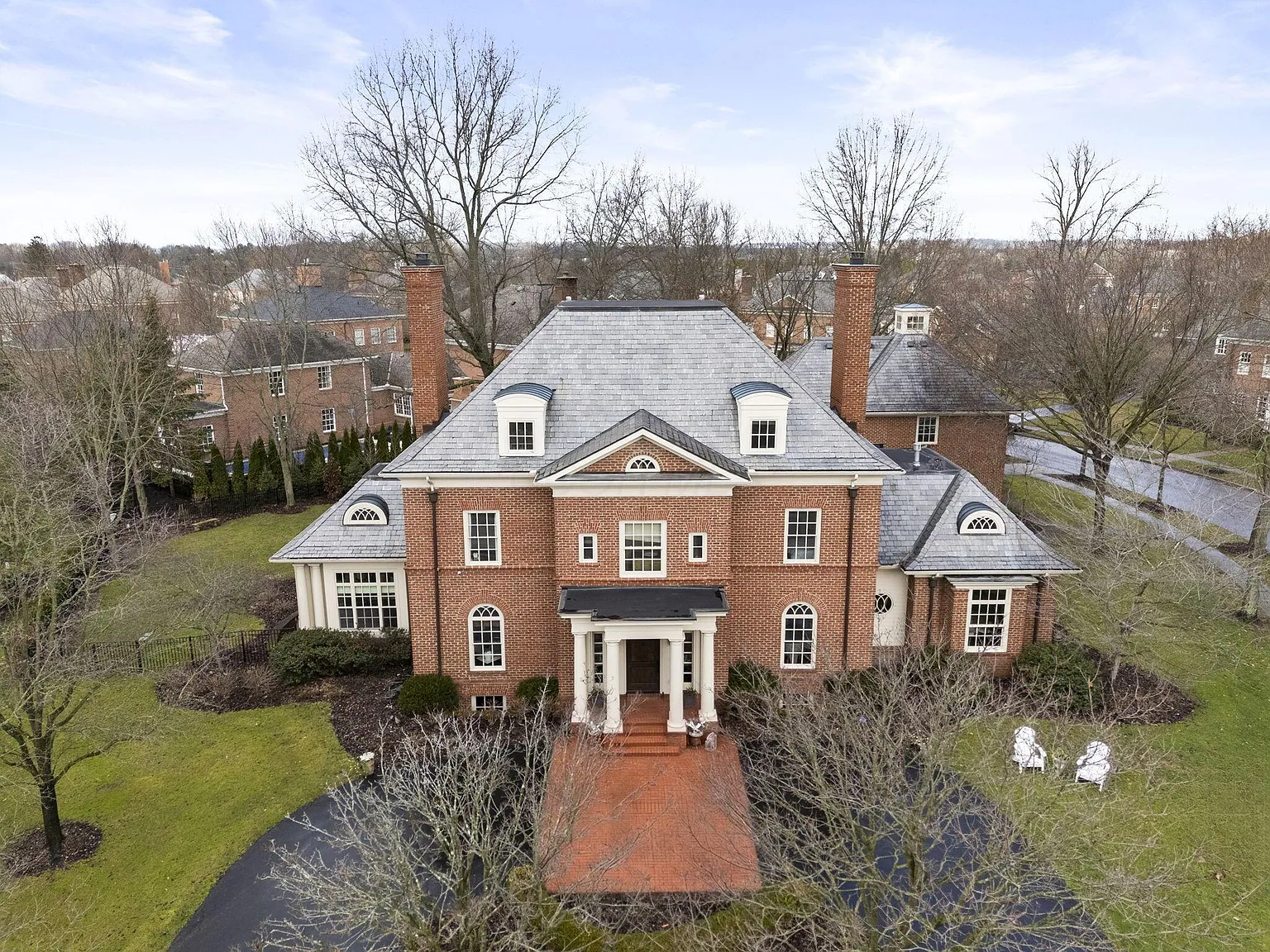 7286 Lambton Grn N photo 1