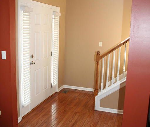3rd image of 1740 Somersby Ln
