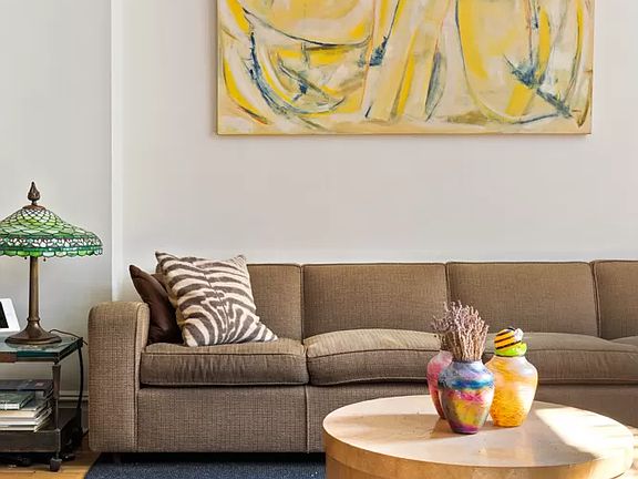3rd image of 407 E 91st St APT 1A