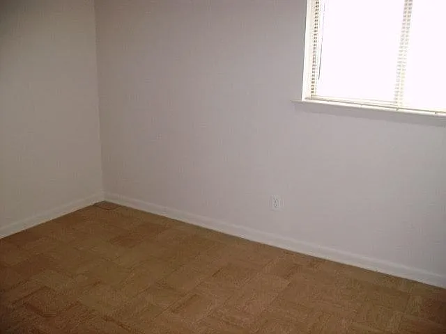 3 bed, 1.5 bath, 1000 sqft, $1,400 — Photo 4