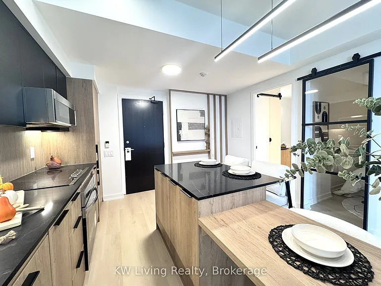 33 Charles St E #2301 — Photo 5