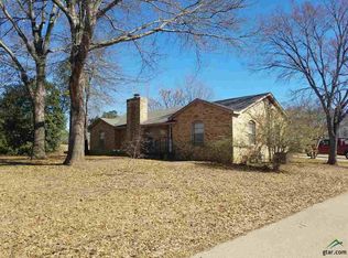 300 Bascom Rd, Whitehouse, TX 75791