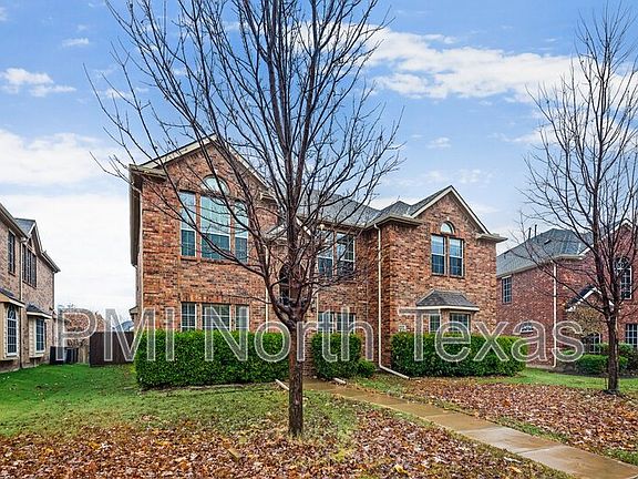 3rd image of 13682 Dutch Hollow Dr
