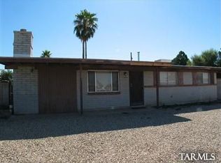8500 E Louise Dr, Tucson, AZ 85730