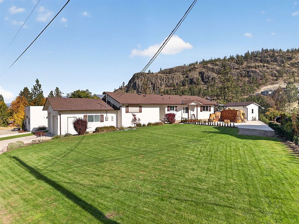 1st image of 10836 Dunham Cres