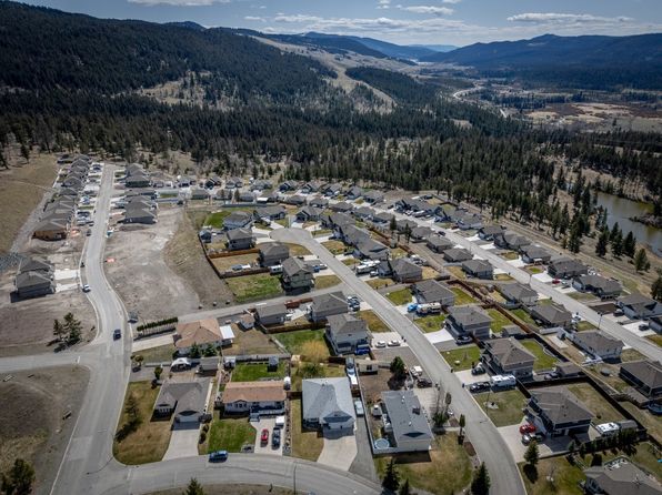 232 Aralia Dr, Logan Lake, BC V0K 1W0