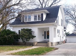 409 W Beecher Ave, Jacksonville, IL 62650