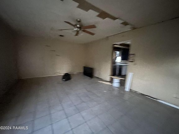 3rd image of 1021 Antoine St