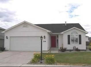 7206 N Bluegrass St, Spokane, WA 99217