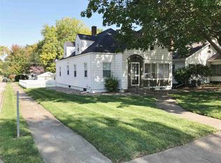 228 W 30th St, Davenport, IA 52803