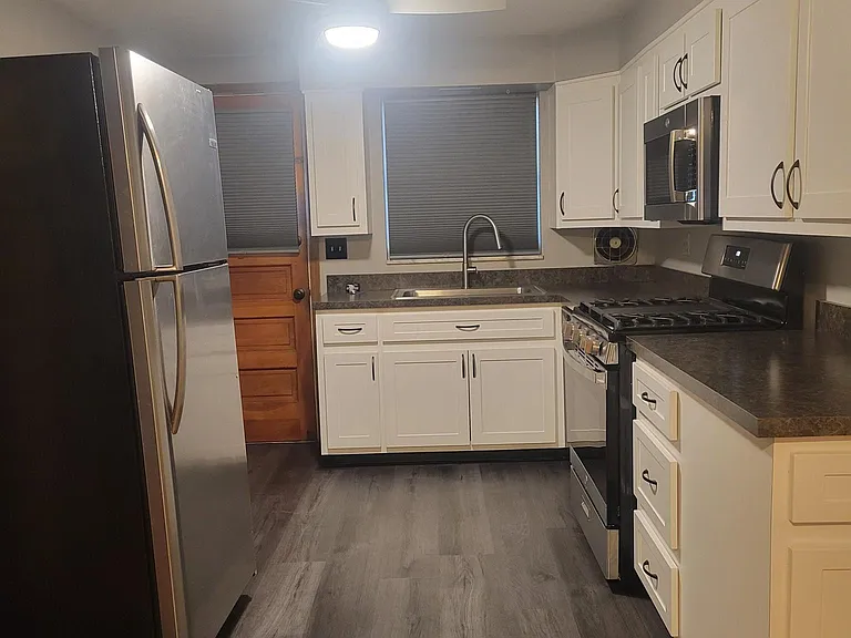 157 Bertha St #1 — Photo 6
