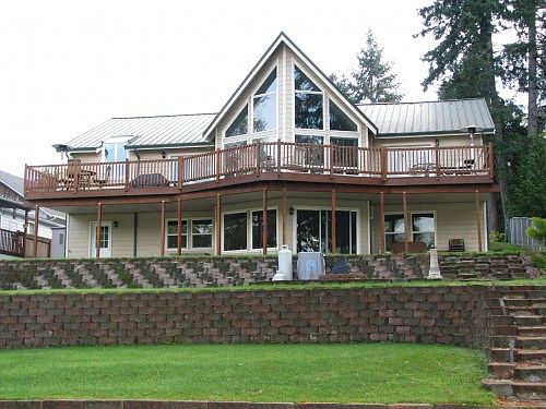 1st image of 1211 E Timberlake East Dr