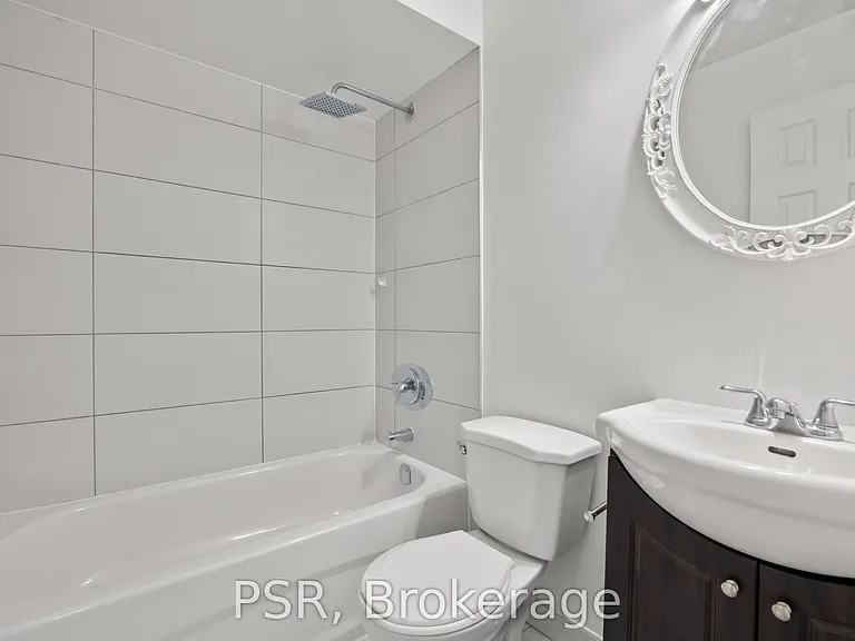 353 Queen St W #10 — Photo 14