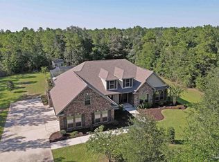5847 Mossy Creek Ln, Pace, FL 32571