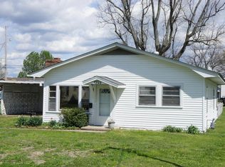 1804 Baynes St, Metropolis, IL 62960