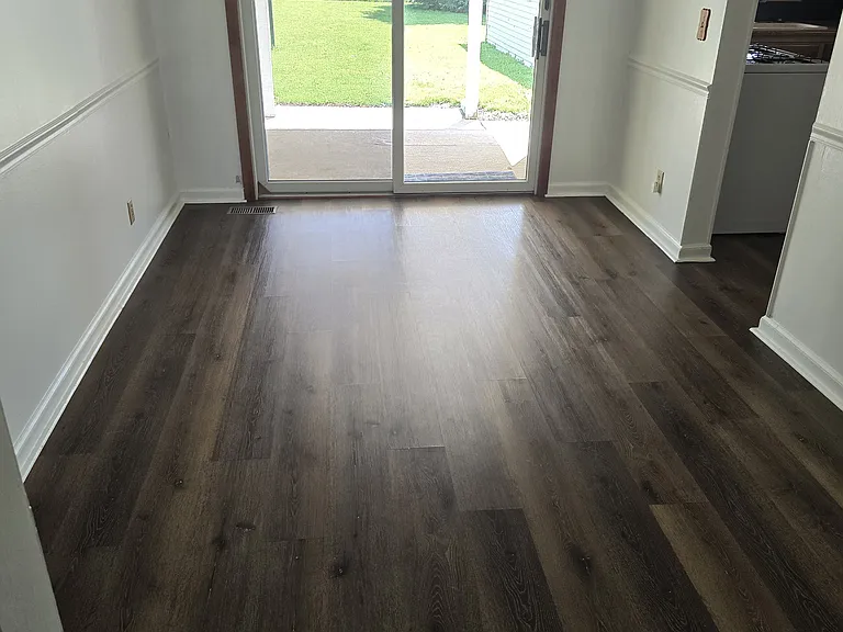1734 Poplar St — Photo 5