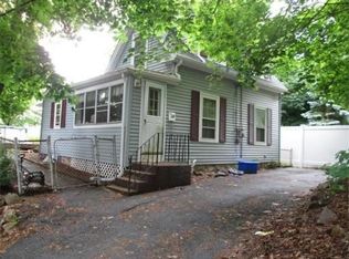 1 Clayton Ave, Saugus, MA 01906