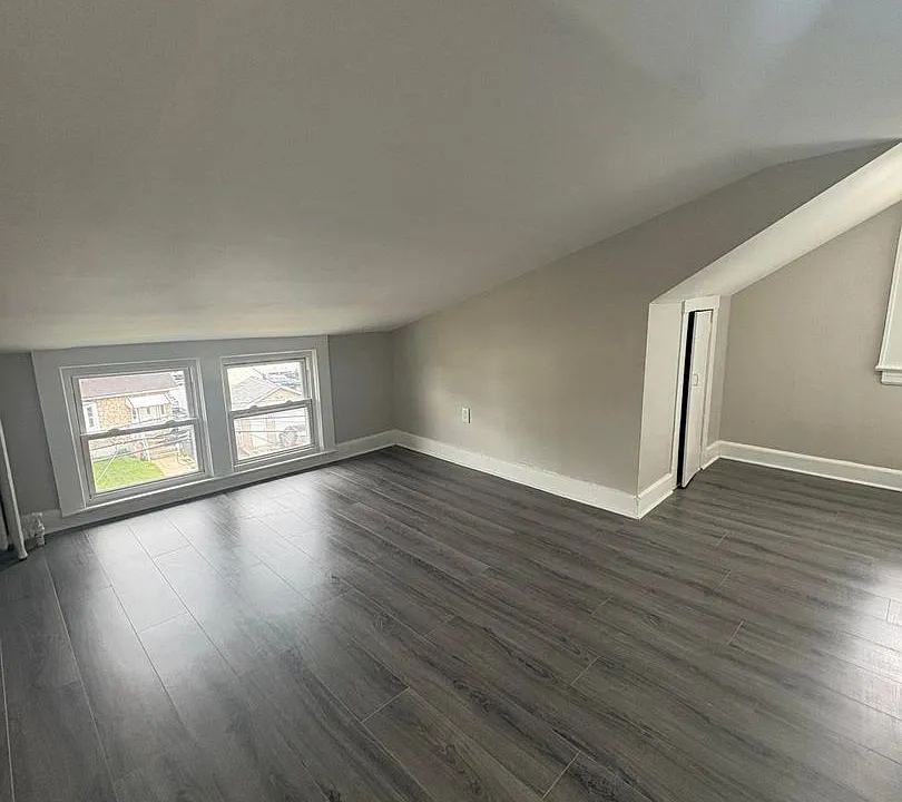 28 Beechwood Pl