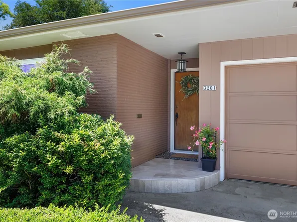 3201 Fairfield Road SE, Tumwater, WA 98501