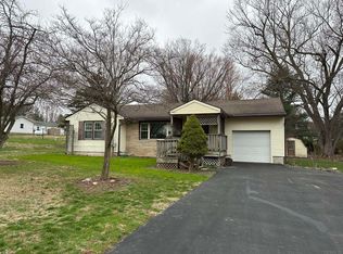 709 E Crestline Dr, Bloomington, IN 47401