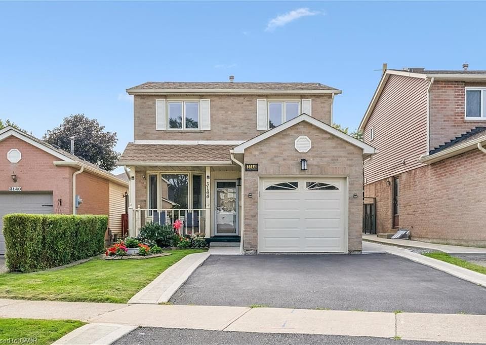 1st image of 3144 McCarron Cres