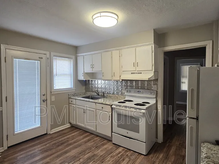 3901 Peachtree Ave — Photo 26