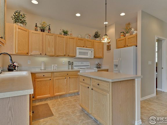 5th image of 4003 Periwinkle Ln